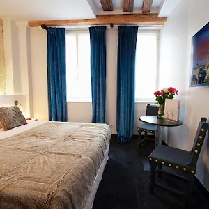 3* Hotel Le Clos De Notre Dame