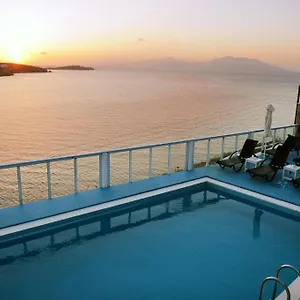 Vana Holidays 2*, Ornos (Mykonos) Grécia