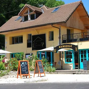https://auberge-de-portout.hotels-rhonealpes.com